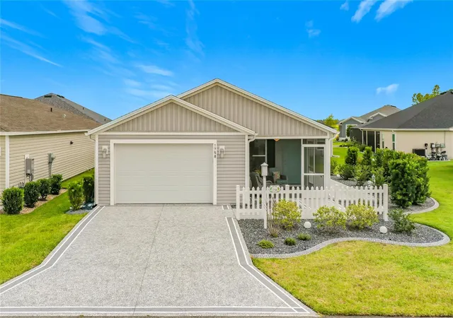 Photo 2 of Single family home for sale at 1758 Yvonia Ct, The Villages, FL 34762 | MLS# O6420293 | Listing updated on 2026-08-17
