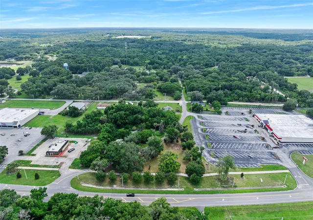 Photo 3 of Land for sale at 1101 N Summit St, Crescent City, FL 32112 | MLS# V4949891 | Listing updated on 2026-08-26