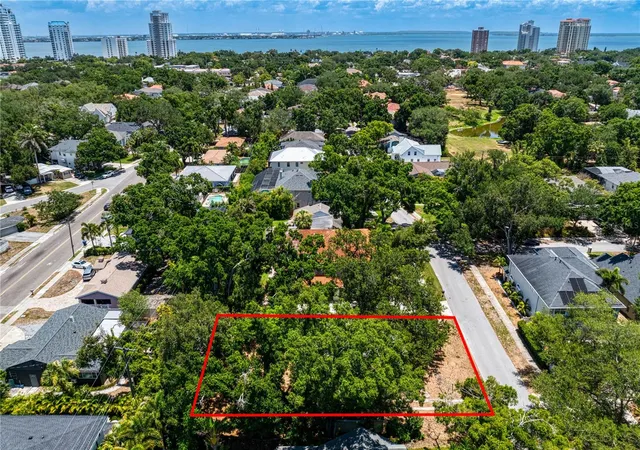 Photo 1 of Single family home for sale at 3403 W Bay Villa Ave, Tampa, FL 33611 | MLS# TB8523648 | Listing updated on 2026-08-07