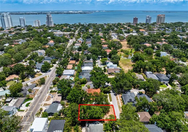 Photo 5 of Single family home for sale at 3403 W Bay Villa Ave, Tampa, FL 33611 | MLS# TB8523648 | Listing updated on 2026-08-07