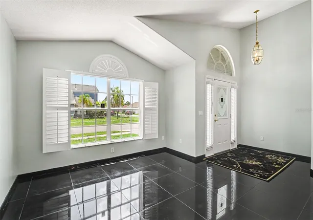 Photo 3 of Sale Pending at 3342 Crystal Crk Blvd, Orlando, FL 32837 | MLS# O6420302 | Listing updated on 2026-09-15
