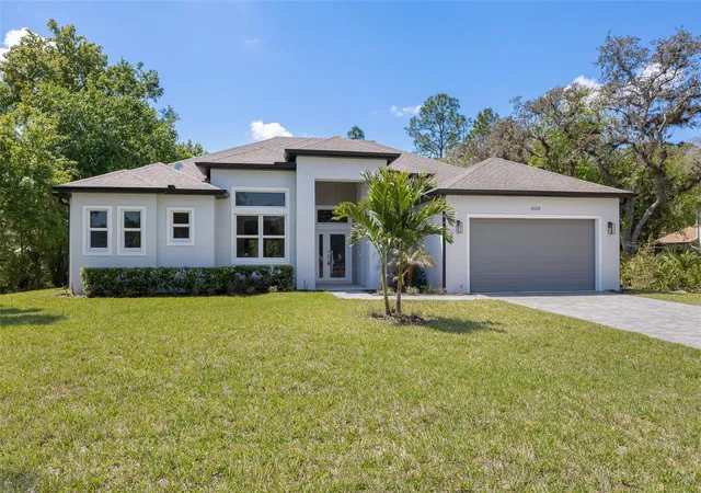 Photo 2 of Single family home for sale at 4531 Yorkshire Ln, Kissimmee, FL 34758 | MLS# O6420313 | Listing updated on 2026-08-11