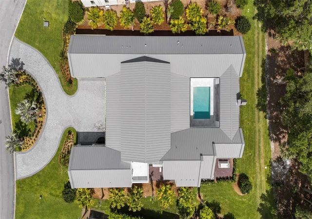 73rd image of 9316 Gladys Garden Ct, Windermere, FL 34786 | MLS# O6420326