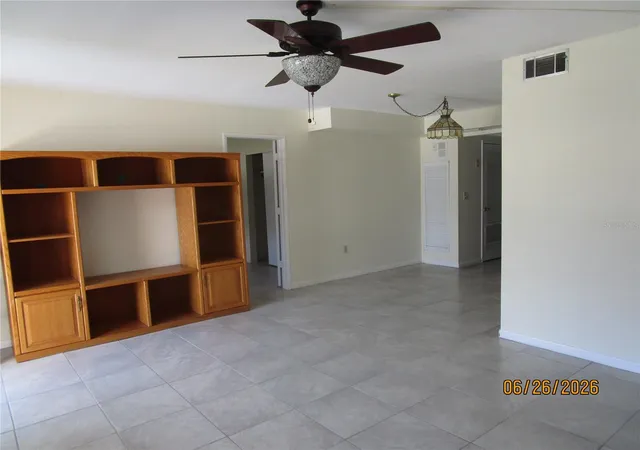 Listing Photo 4 - Condo for sale in building located at 1950 58Th Ave N, St. Petersburg, FL 33714 - Unit #10