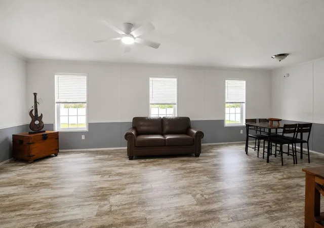 Photo 4 of Manufactured home for sale at 55515 Lisa St, Astor, FL 32102 | MLS# R4911522 | Listing updated on 2026-09-14