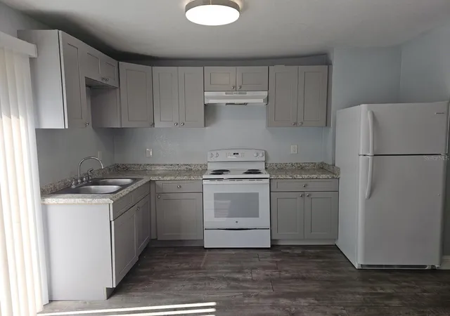 5th image of 815 N Davis Ave, Lakeland, FL 33815 | MLS# TB8523691