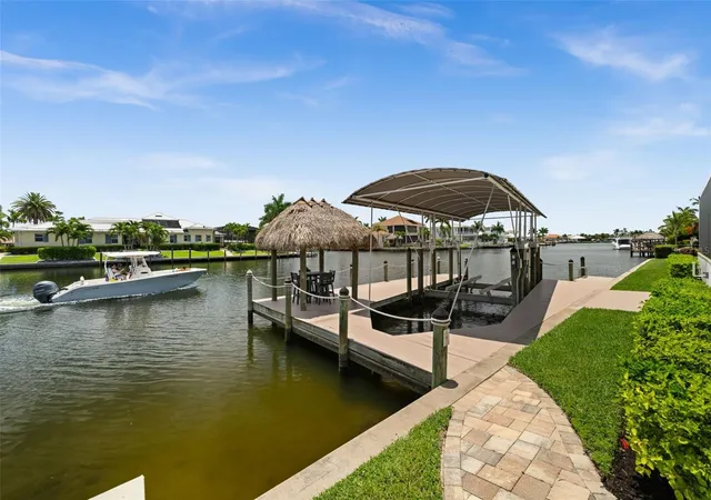 5th image of 105 Sw 52Nd St, Cape Coral, FL 33914 | MLS# C7527789