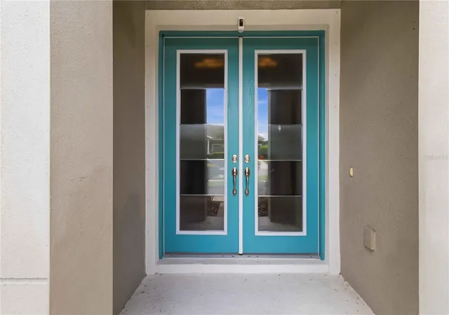 Photo 3 of Single family home for sale at 7526 Paradiso Dr, Apollo Beach, FL 33572 | MLS# TB8523704 | Listing updated on 2026-10-03