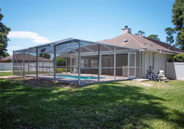Photo 2 of Single family home for sale at 1258 Ne 51st Loop, Ocala, FL 34479 | MLS# OM727476 | Listing updated on 2026-08-31