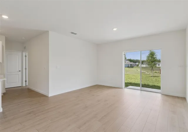 3rd image of 917 5Th St, Port Orange, FL 32129 | MLS# O6420349