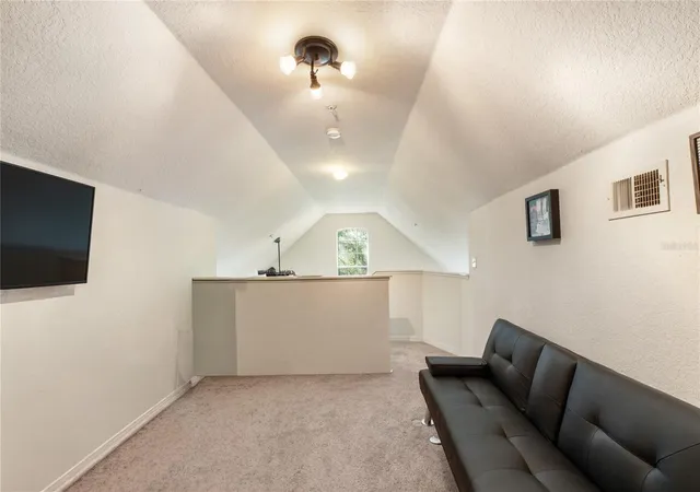2nd image of 6416 Raleigh St, ORLANDO, FL 32835