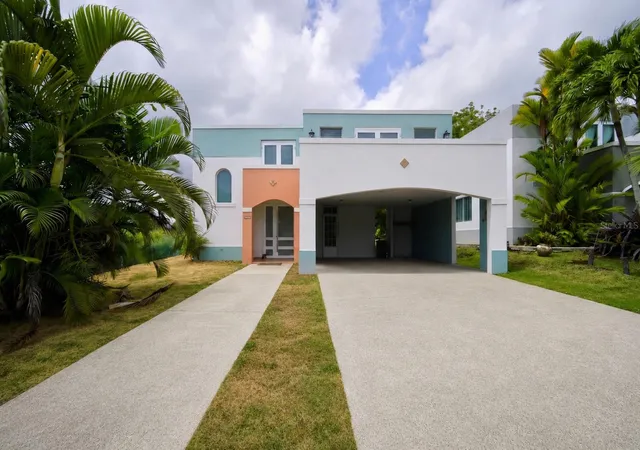 Homes for sale in Fajardo, PR | D-17 Urb Vista Verde, Fajardo, PR 00738 | MLS# PR9122359