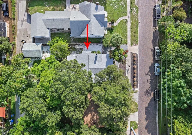 42nd image of 2111 Burlington Ave N, Saint Petersburg, FL 33713 | MLS# TB8523736
