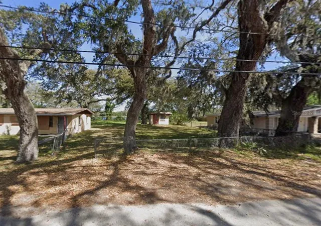 3rd image of 529 Fulton St, Daytona Beach, FL 32114 | MLS# V4949896