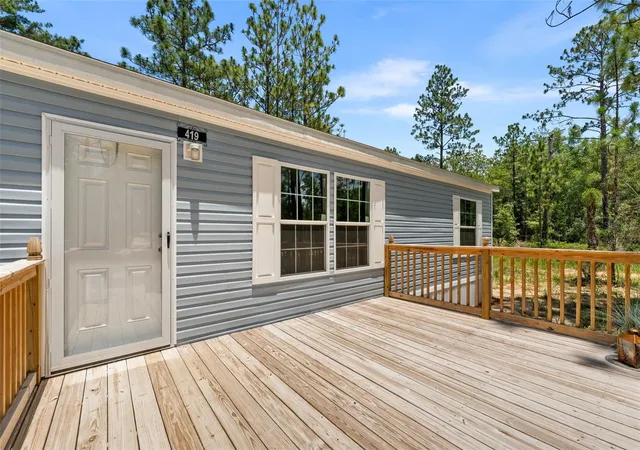 4th image of 419 Lily Trl, Interlachen, FL 32148 | MLS# GC541505