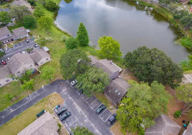 3rd image of 4817 Lighthouse Cir, ORLANDO, FL 32808
