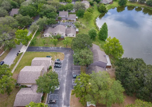 4th image of 4817 Lighthouse Cir, ORLANDO, FL 32808