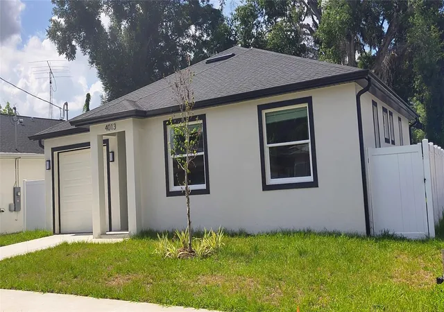 2nd image of 4013 E Curtis St, Tampa, FL 33610 | MLS# TB8523746