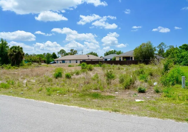 Homes for sale in Lehigh Acres, FL | 4505/4507 27th St Sw, Lehigh Acres, FL 33973 | MLS# G5114340