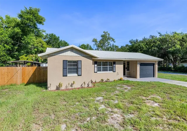 Homes for sale in Debary, FL | 236 Eldorado Dr, Debary, FL 32713 | MLS# O6420389