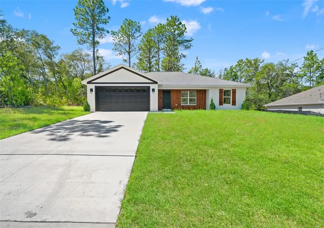 1st image of 2784 W Paragon, Dunnellon, FL 34433 | MLS# OM727489
