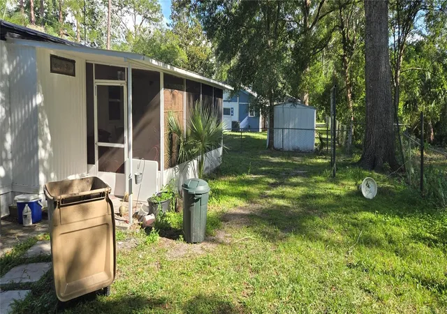 Homes for sale in Paisley, FL | 45627 Pennsylvania St, Paisley, FL 32767 | MLS# G5114343