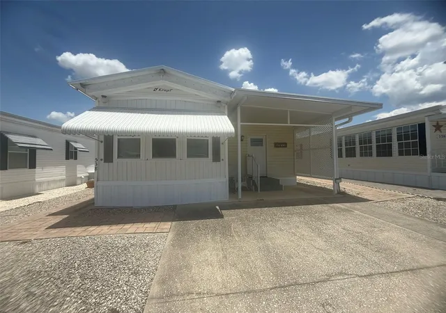 Homes for sale in Davenport, FL | 538 Center Crest Blvd, Davenport, FL 33837 | MLS# P4939173