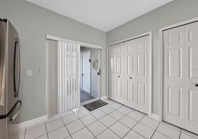 Photo 3 of Townhouse for sale at 4725 Sabal Key Dr, Bradenton, FL 34203 | MLS# O6420404 | Listing updated on 2026-07-03