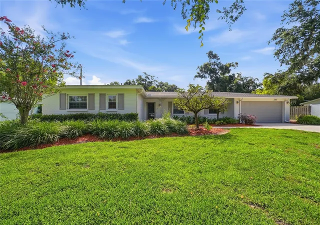 4th image of 2103 Ramblewood Ln, Brandon, FL 33510 | MLS# L4963107