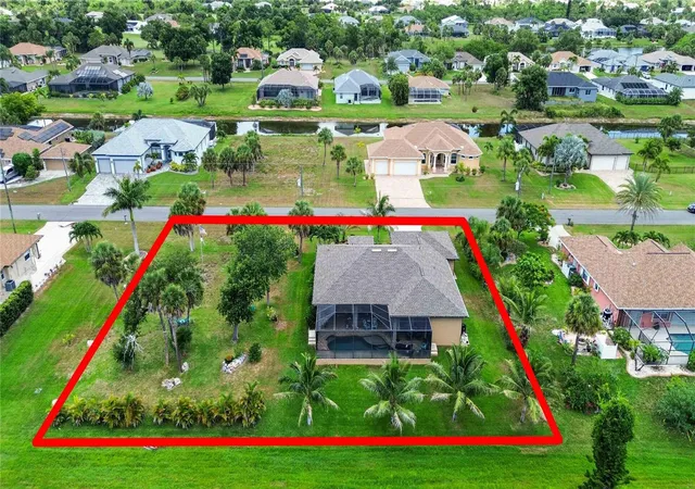 3rd image of 227 Long Meadow Ln, Rotonda West, FL 33947 | MLS# D6147925