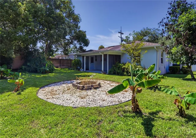 Photo 23 of Single family home for sale at 36 E Winter Park Sts, Orlando, FL 32804 | MLS# O6420406 | Listing updated on 2026-08-20