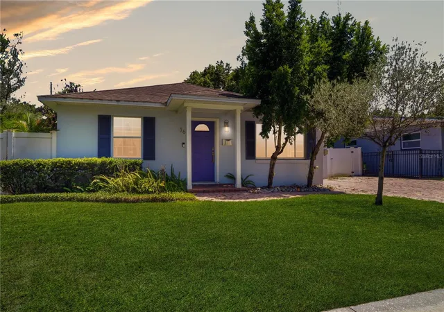 Photo 2 of Single family home for sale at 36 E Winter Park Sts, Orlando, FL 32804 | MLS# O6420406 | Listing updated on 2026-08-20