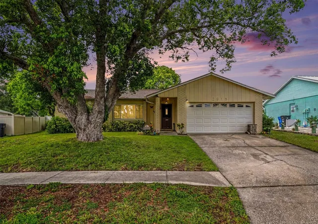 1st image of 2815 Linden Tree St, Seffner, FL 33584 | MLS# TB8523802