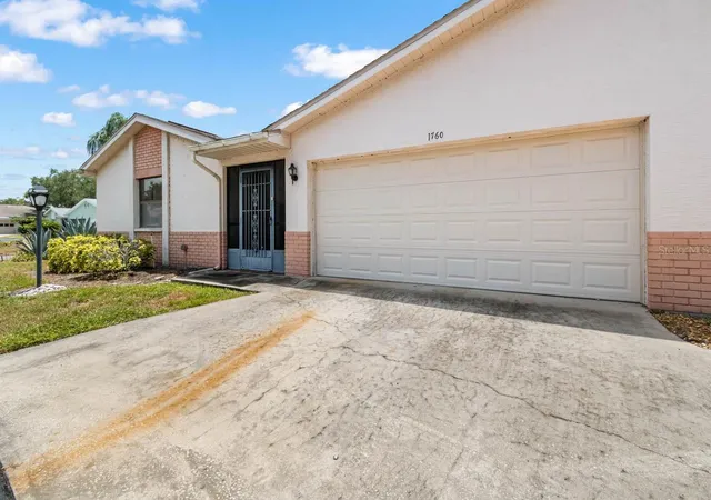 3rd image of 1760 Atrium Dr, Sun City Center, FL 33573 | MLS# TB8523808