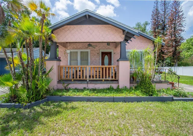 Photo 2 of Single family home for sale at 24 E Princeton St, Orlando, FL 32804 | MLS# G5114345 | Listing updated on 2026-08-10