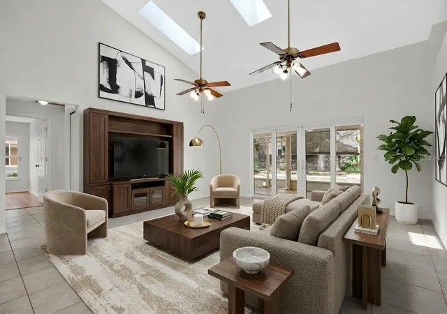 5th image of 3886 Kingston Oaks Cvs, Oviedo, FL 32765 | MLS# O6420411