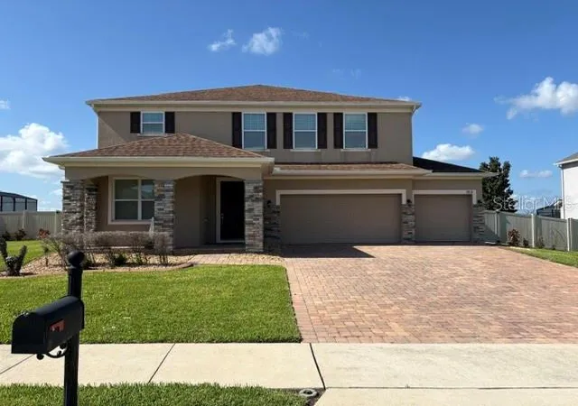 Photo 1 of Single family home for sale at 9819 Royal Vista Ave, Clermont, FL 34711 | MLS# O6420424 | Listing updated on 2026-06-27