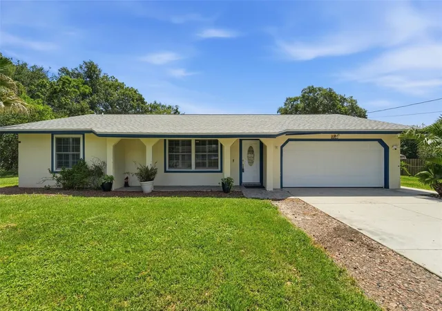 3rd image of 535 Land O Lakes Ct, Deland, FL 32724 | MLS# V4949899