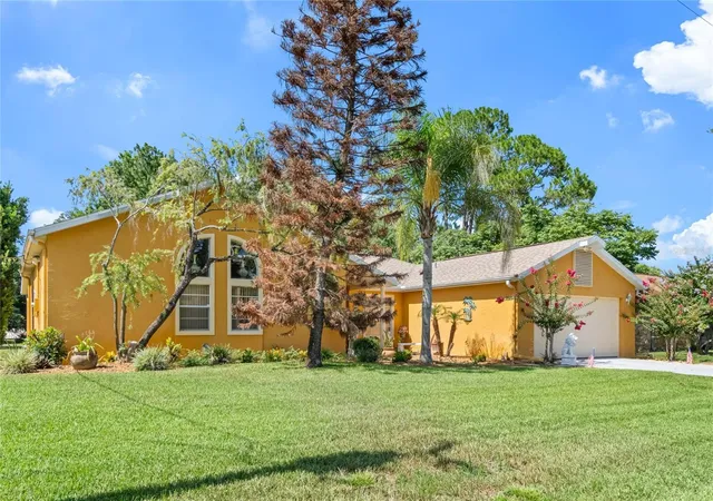 Photo 2 of Single family home for sale at 24 Foster Ln, Palm Coast, FL 32137 | MLS# FC319553 | Listing updated on 2026-09-11