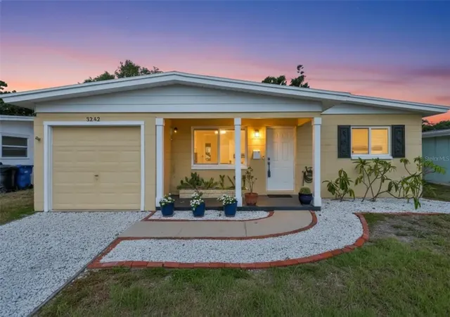 Photo 2 of Sale Pending at 3242 Kingston St N, Saint Petersburg, FL 33713 | MLS# TB8523827 | Listing updated on 2026-09-15