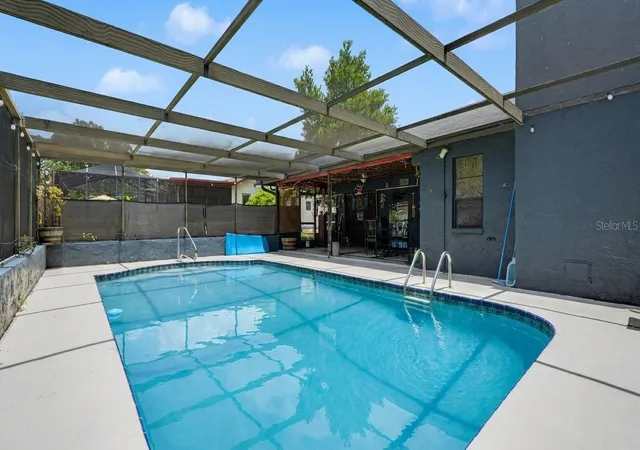 Photo 2 of Single family home for sale at 9027 Bonnet Way, Weeki Wachee, FL 34613 | MLS# O6420431 | Listing updated on 2026-08-11
