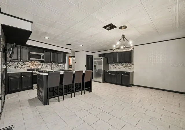 Photo 4 of Single family home for sale at 9027 Bonnet Way, Weeki Wachee, FL 34613 | MLS# O6420431 | Listing updated on 2026-08-11