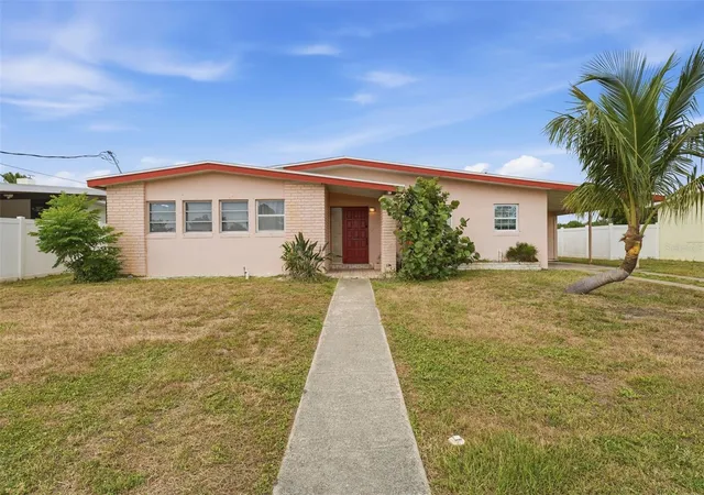 Homes for sale in Port Charlotte, FL | 4094 Gardner Dr, Port Charlotte, FL 33952 | MLS# C7527801