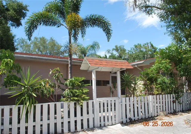 1st image of 1515 Nebraska Ave, Palm Harbor, FL 34683 | MLS# TB8523842