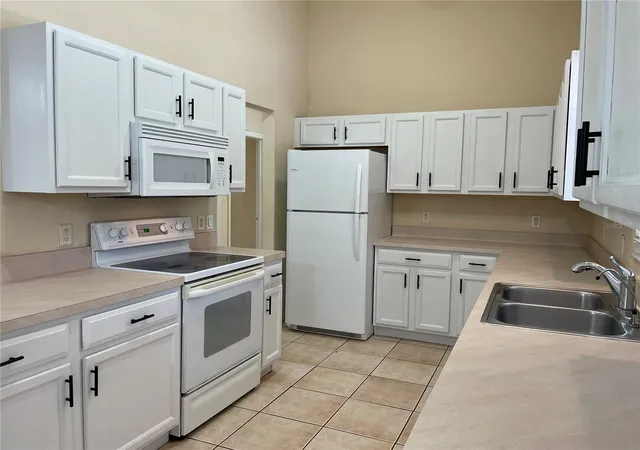 Photo 4 of Single family home for sale at 4060 Calatrava Ave, North Port, FL 34286 | MLS# A4698293 | Listing updated on 2026-07-29