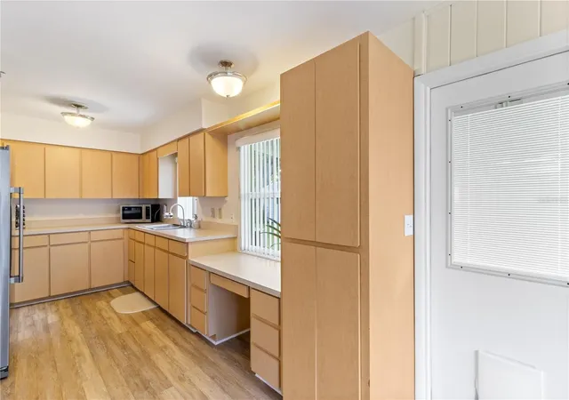 5th image of 3014 Venice Wy, Lakeland, FL 33803 | MLS# L4963112