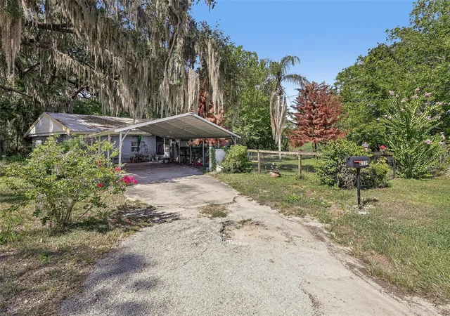 1st image of 2315 Edgewater Ave, Leesburg, FL 34748 | MLS# G5114348