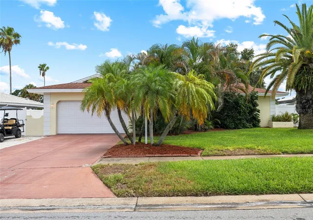 2nd image of 1070 Mccarty St, Dunedin, FL 34698 | MLS# TB8523853