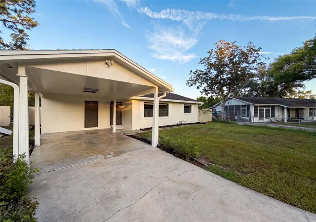 Homes for sale in Apopka, FL | 722 Virginia Ln, Apopka, FL 32703 | MLS# O6420452