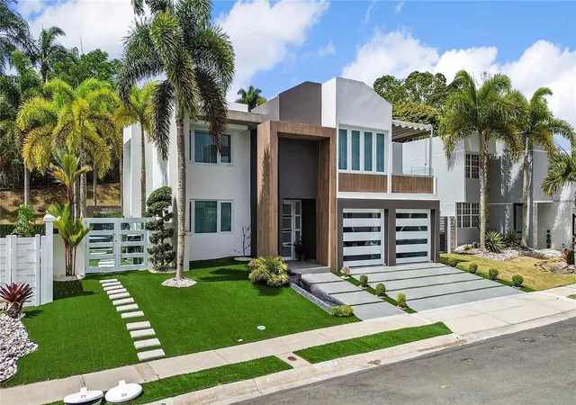 Homes for sale in Cayey, PR | D5 La Borinquena, Cayey, PR 00736 | MLS# PR9122377